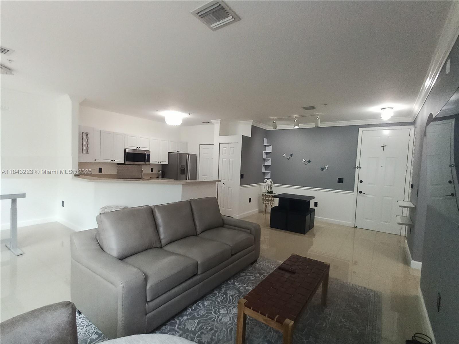 El-Ad Villaggio Condo Bld