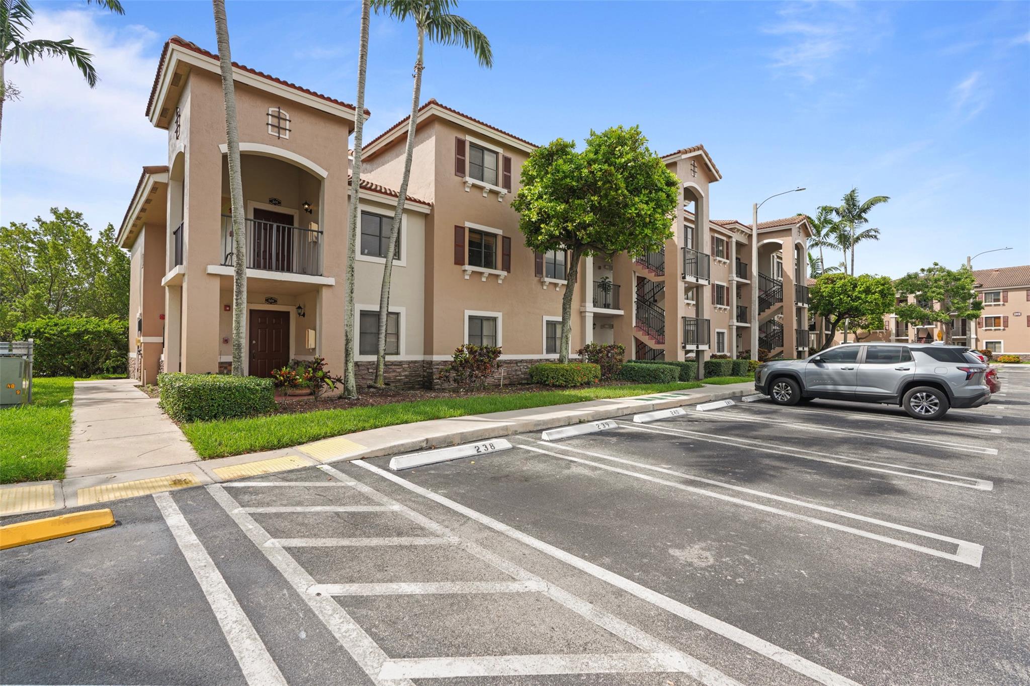 Homes for sale in Cutler Bay, FL | 22921 Sw 88th Pl #201, Cutler Bay, FL 33190 | MLS# F10516002