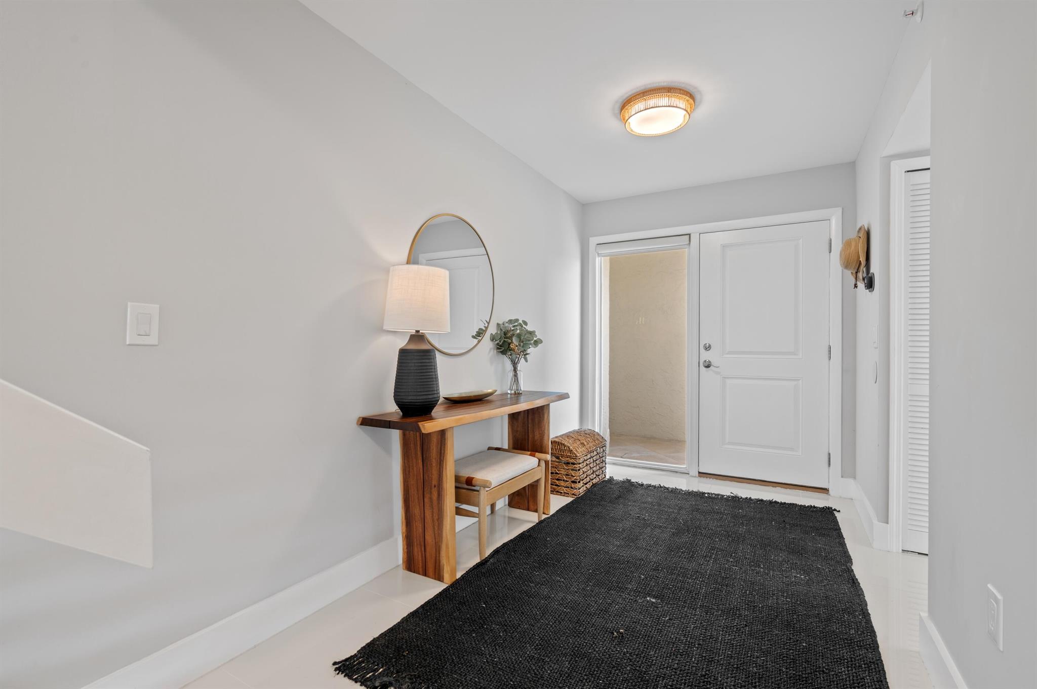 Regency Highland Club Con