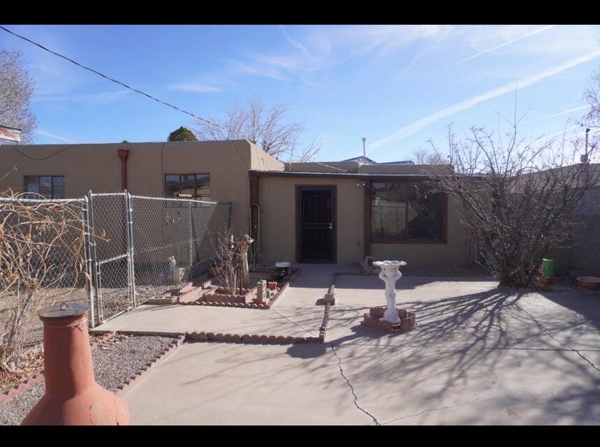Homes for sale in Albuquerque, NM | 913 California St Se, Albuquerque, NM 87108 | MLS# 1088140