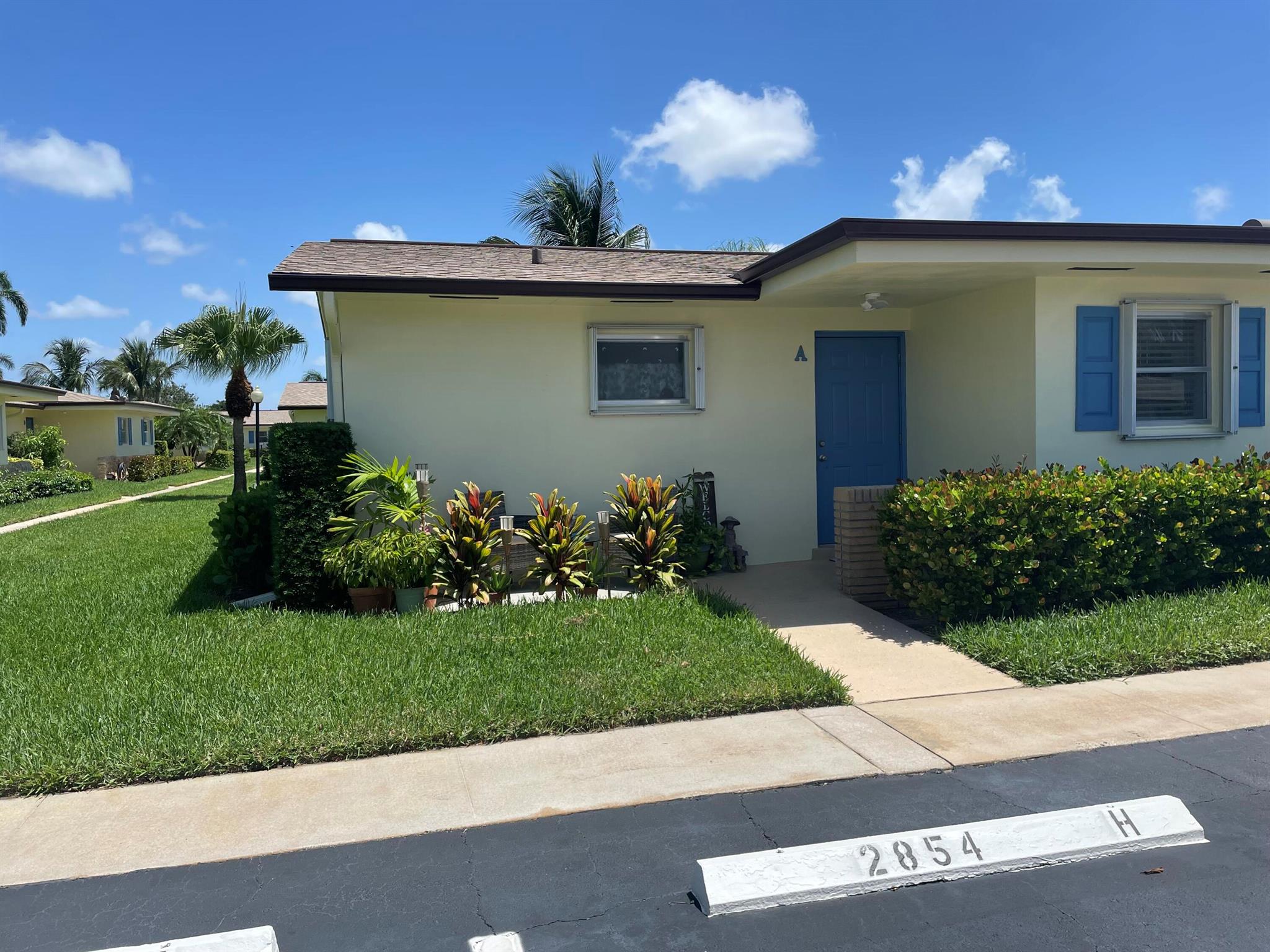 Cresthaven Villas 14 Cond