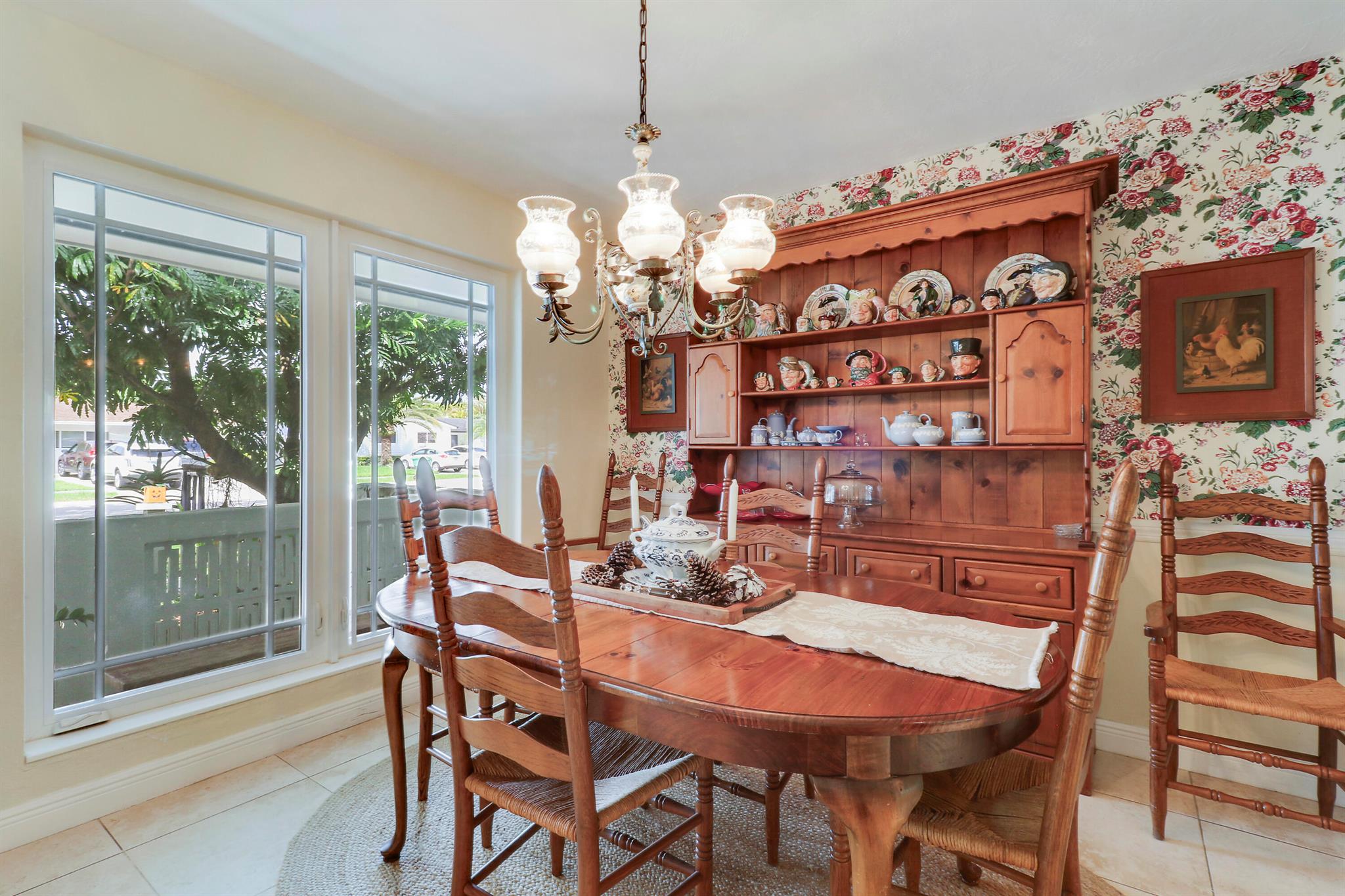 Homes for sale in Miami, FL | 10421 Sw 107Th Street, Miami, FL 33176 | MLS# R11108965