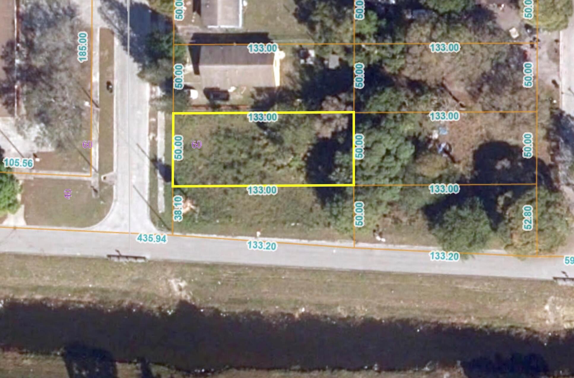 Homes for sale in Fort Pierce, FL | 414 N 21st Street, Fort Pierce, FL 34950 | MLS# R11108967
