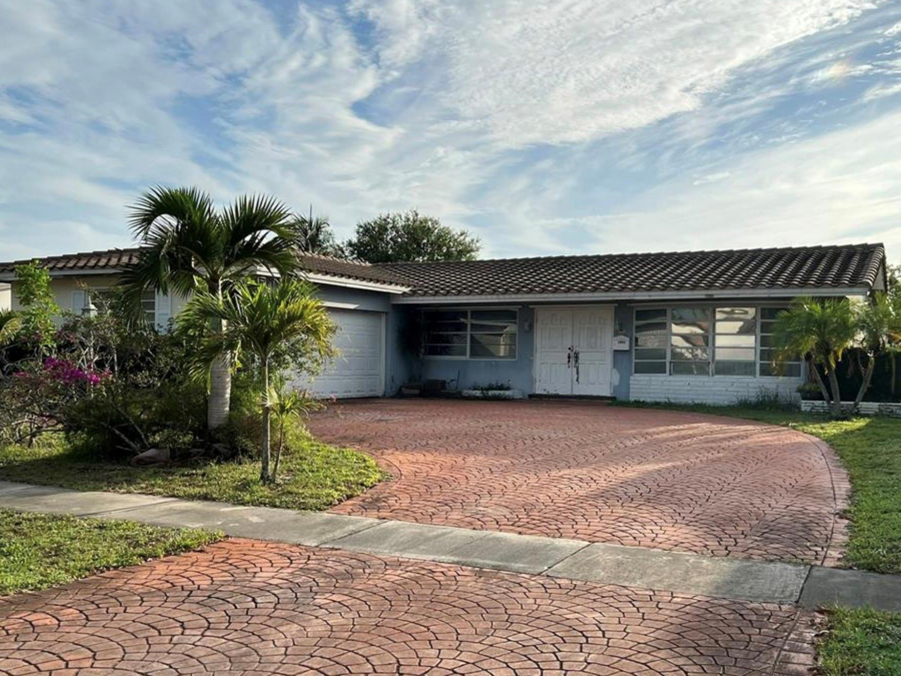1800 54th Ave Hollywood FL 33021 | F10516162
