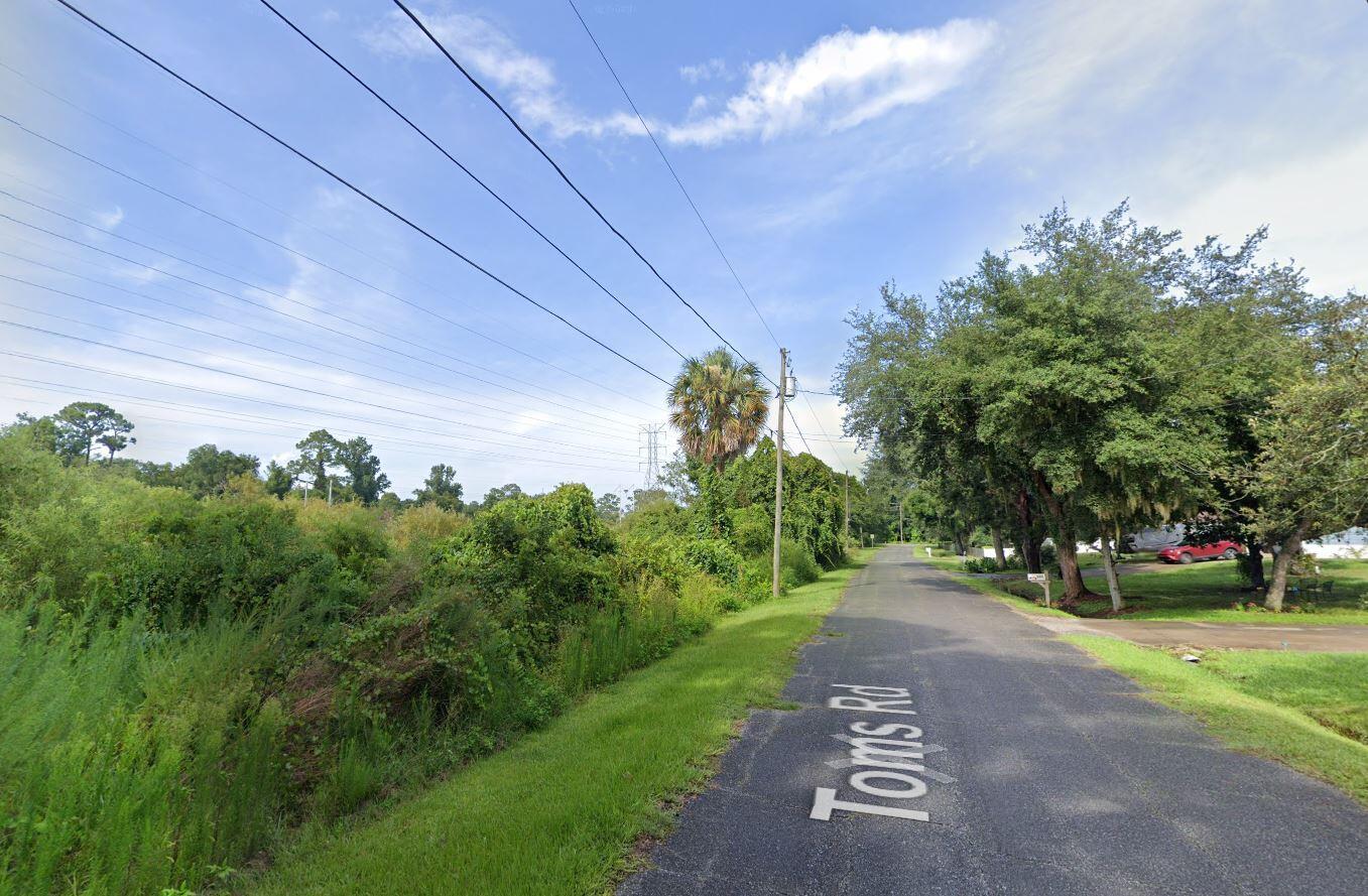 Homes for sale in Debary, FL | 266 Toms Road, Debary, FL 32713 | MLS# R11109033