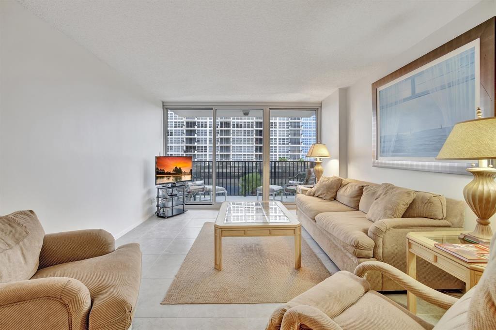 Silver Thatch Atlantic Pl