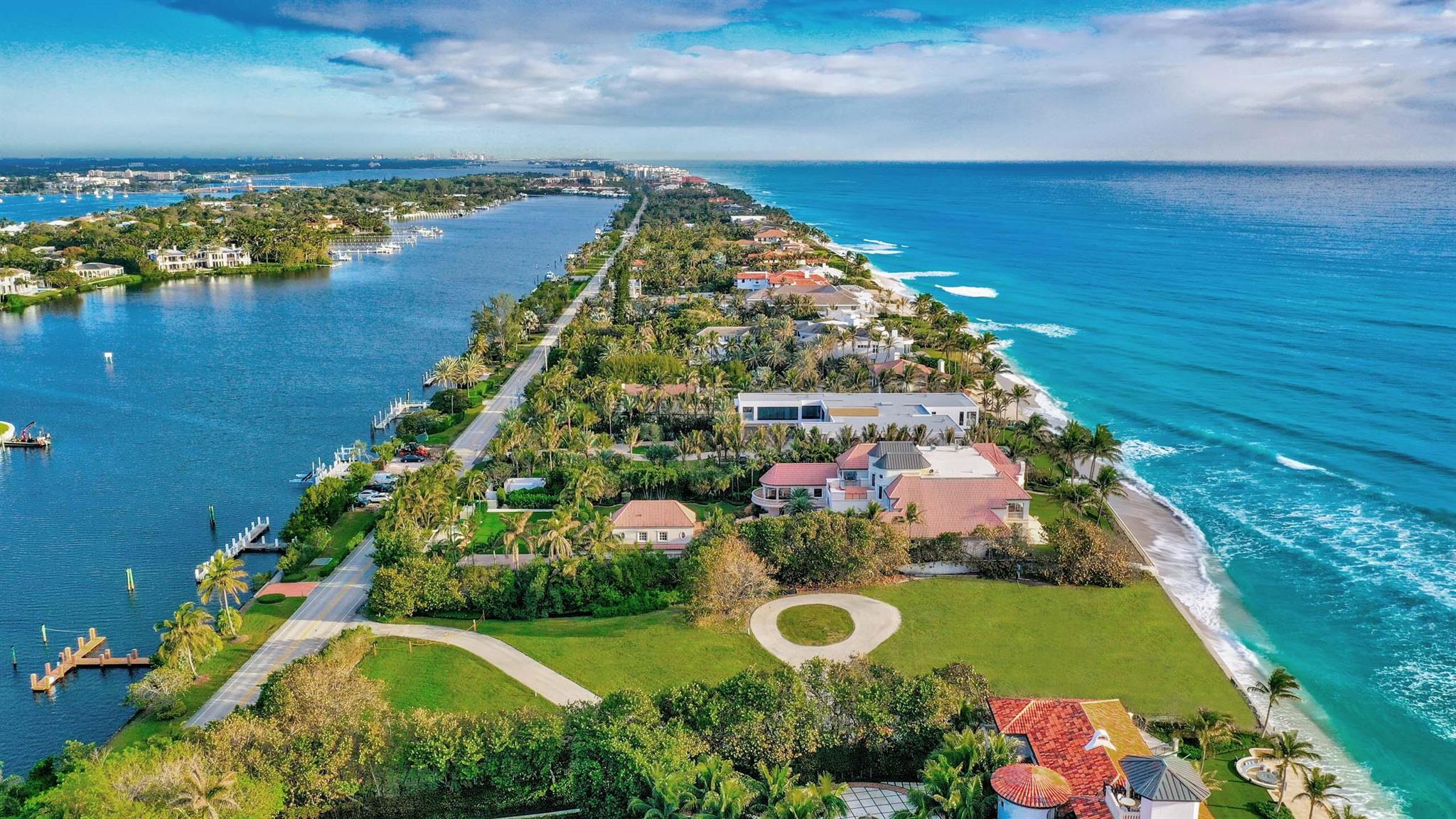 Homes for sale in Manalapan, FL | 1300 S Ocean Boulevard, Manalapan, FL 33462 | MLS# R11109109