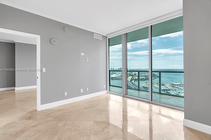 888 Biscayne Blvd #3605, Miami FL 33132