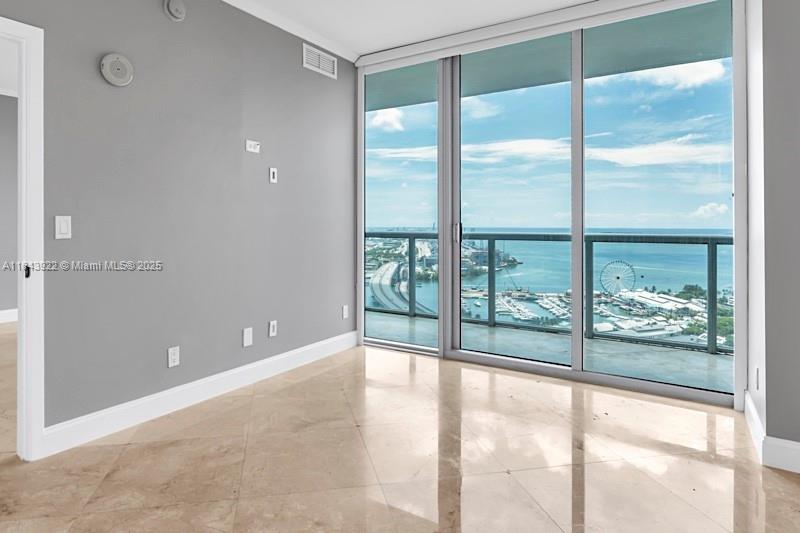 888 Biscayne Blvd #3605, Miami FL 33132