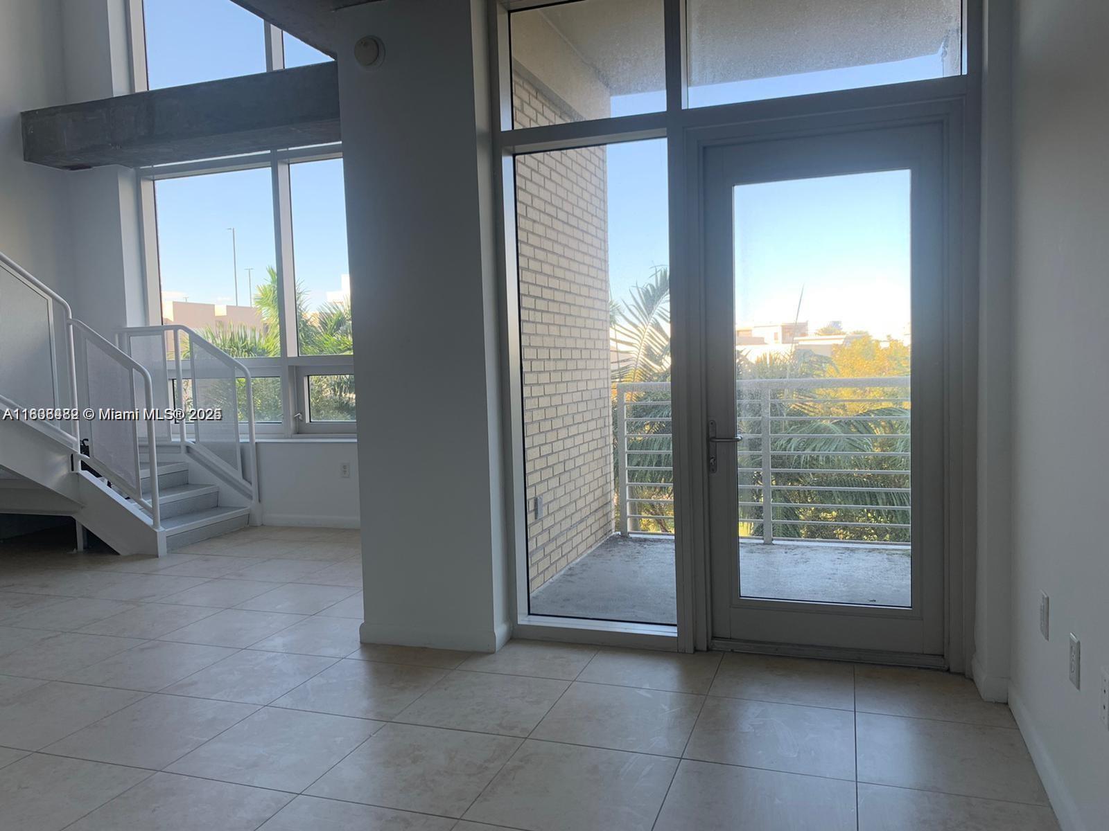 Condo for Sale in Miami, FL