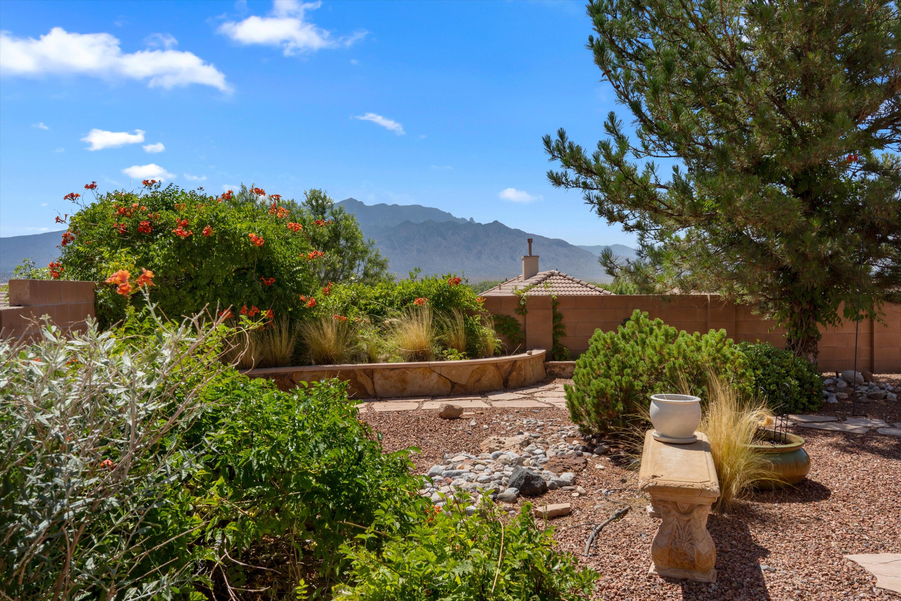 Homes for sale in Bernalillo, NM | 824 Vista Patron Dr, Bernalillo, NM 87004 | MLS# 1088203