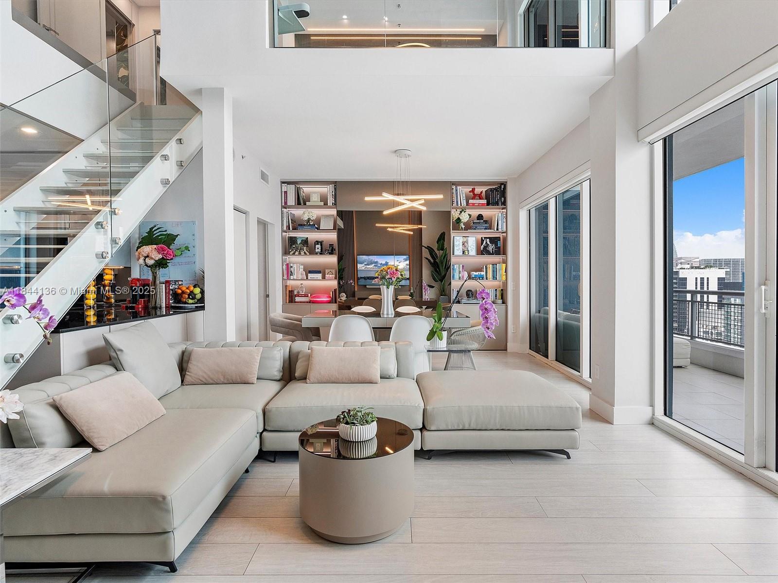 Apartamento para Alugar em Miami, FL