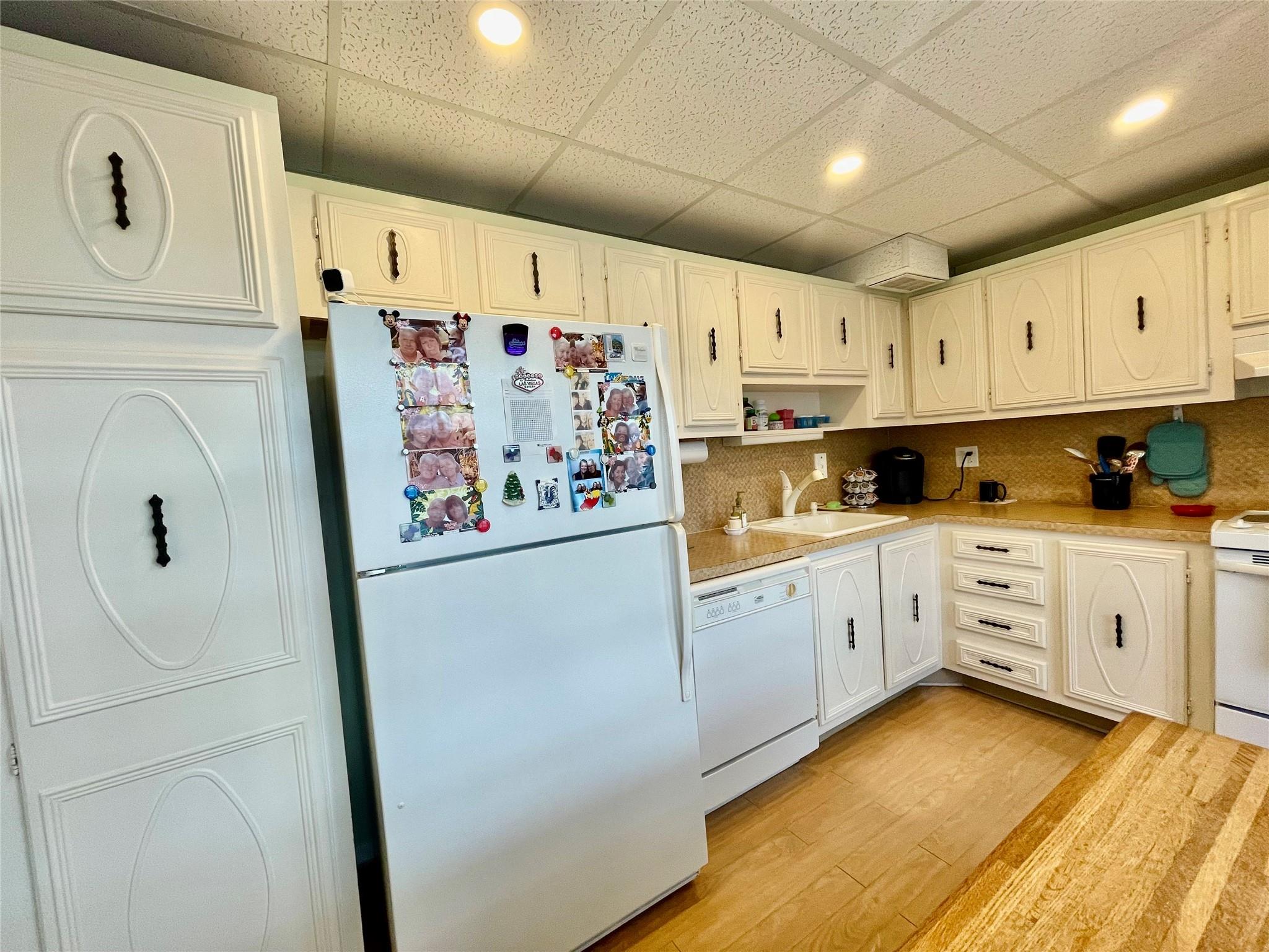 Homes for sale in Lauderdale Lakes, FL | 4140 Nw 44Th Ave #211, Lauderdale Lakes, FL 33319 | MLS# F10515797