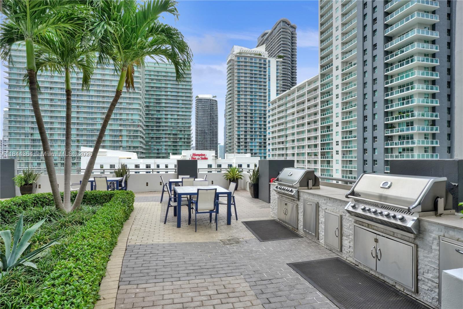 60 SW 13 st #4411, Miami FL 33130