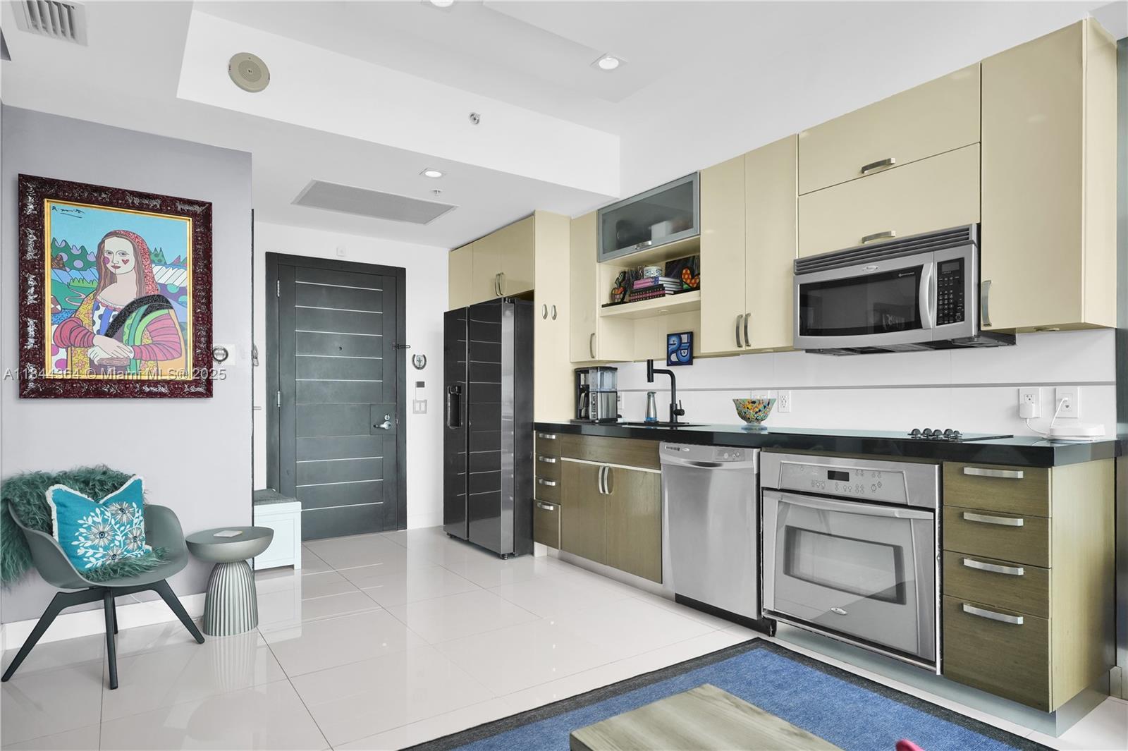 60 SW 13 st #4411, Miami FL 33130