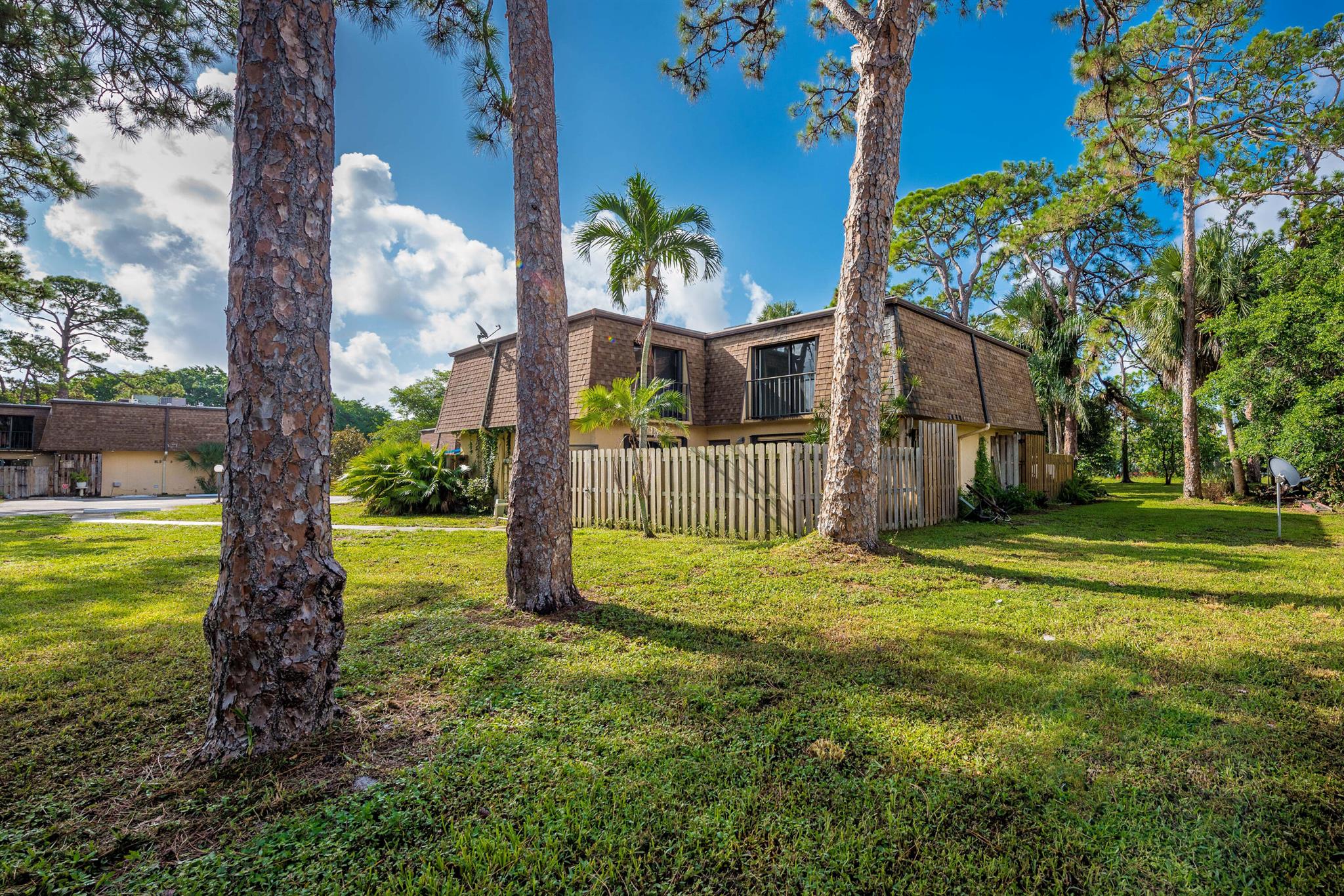 Homes for sale in West Palm Beach, FL | 471 Kirk Road #D, West Palm Beach, FL 33406 | MLS# R11109243