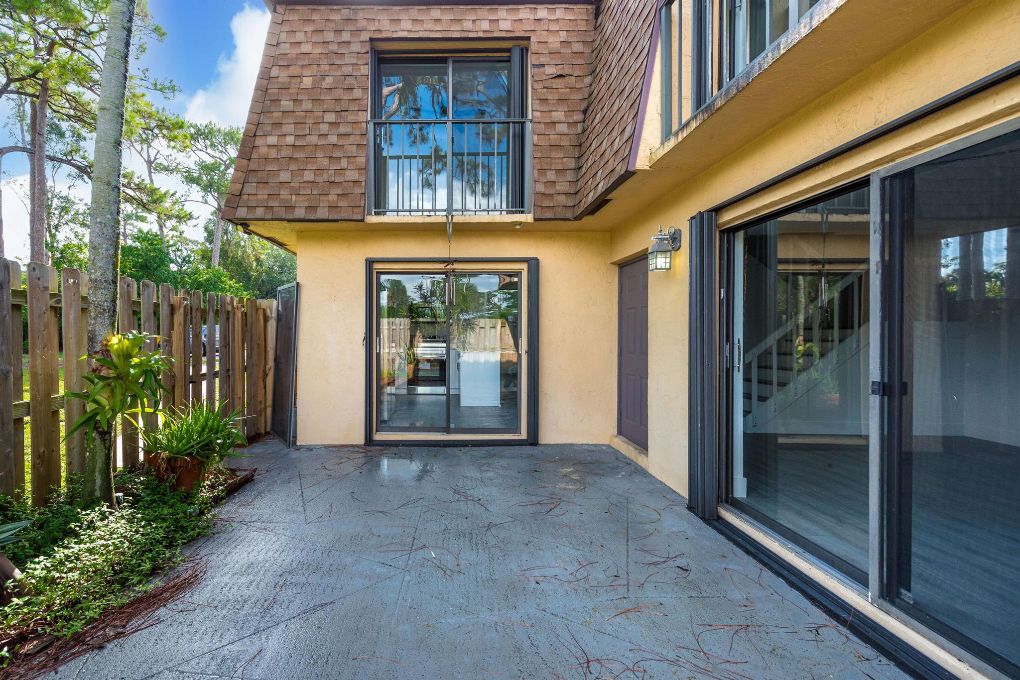 Homes for sale in West Palm Beach, FL | 471 Kirk Road #D, West Palm Beach, FL 33406 | MLS# R11109243