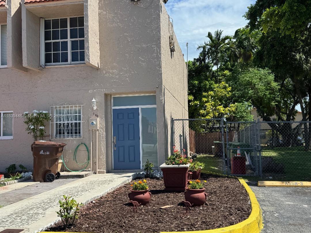 Homes for sale in Hialeah, FL | 1180 W 42Nd Pl #1, Hialeah, FL 33012 | MLS# A11839446