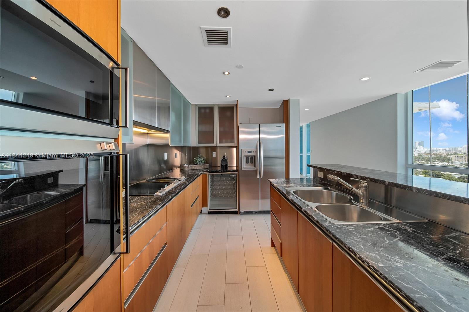 520 West Ave #2001, Miami Beach FL 33139