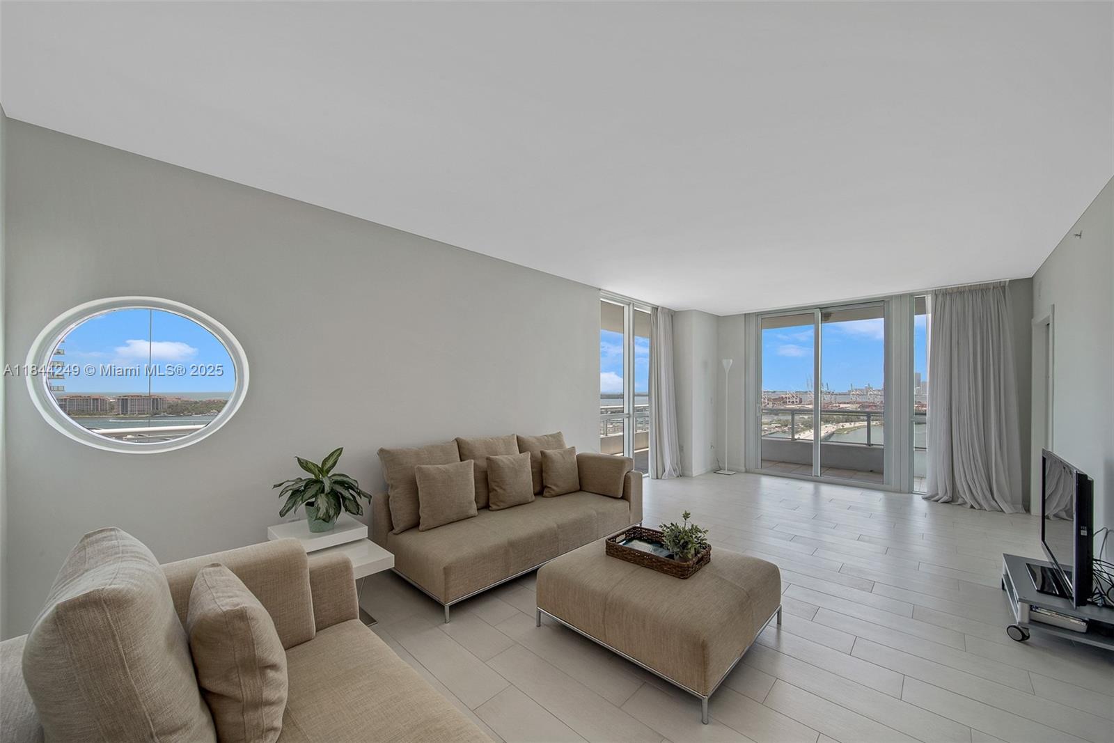 520 West Ave #2001, Miami Beach FL 33139