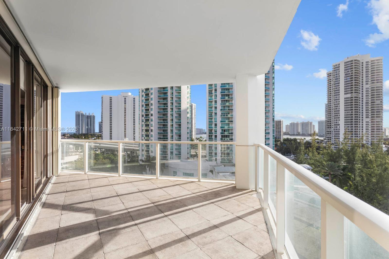 19500 Turnberry Way #9D, Aventura FL 33180