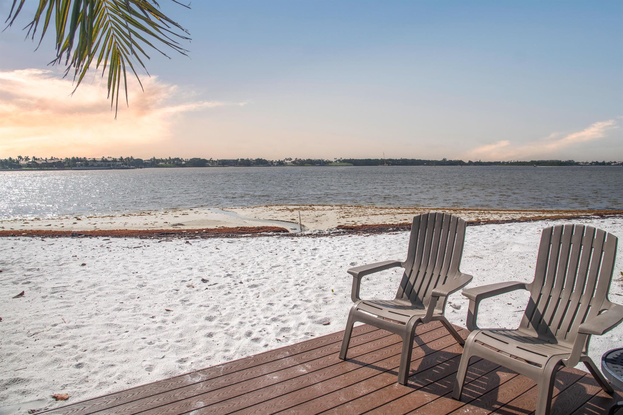 Homes for sale in Hypoluxo, FL | 620 Via Villagio, Hypoluxo, FL 33462 | MLS# R11109415