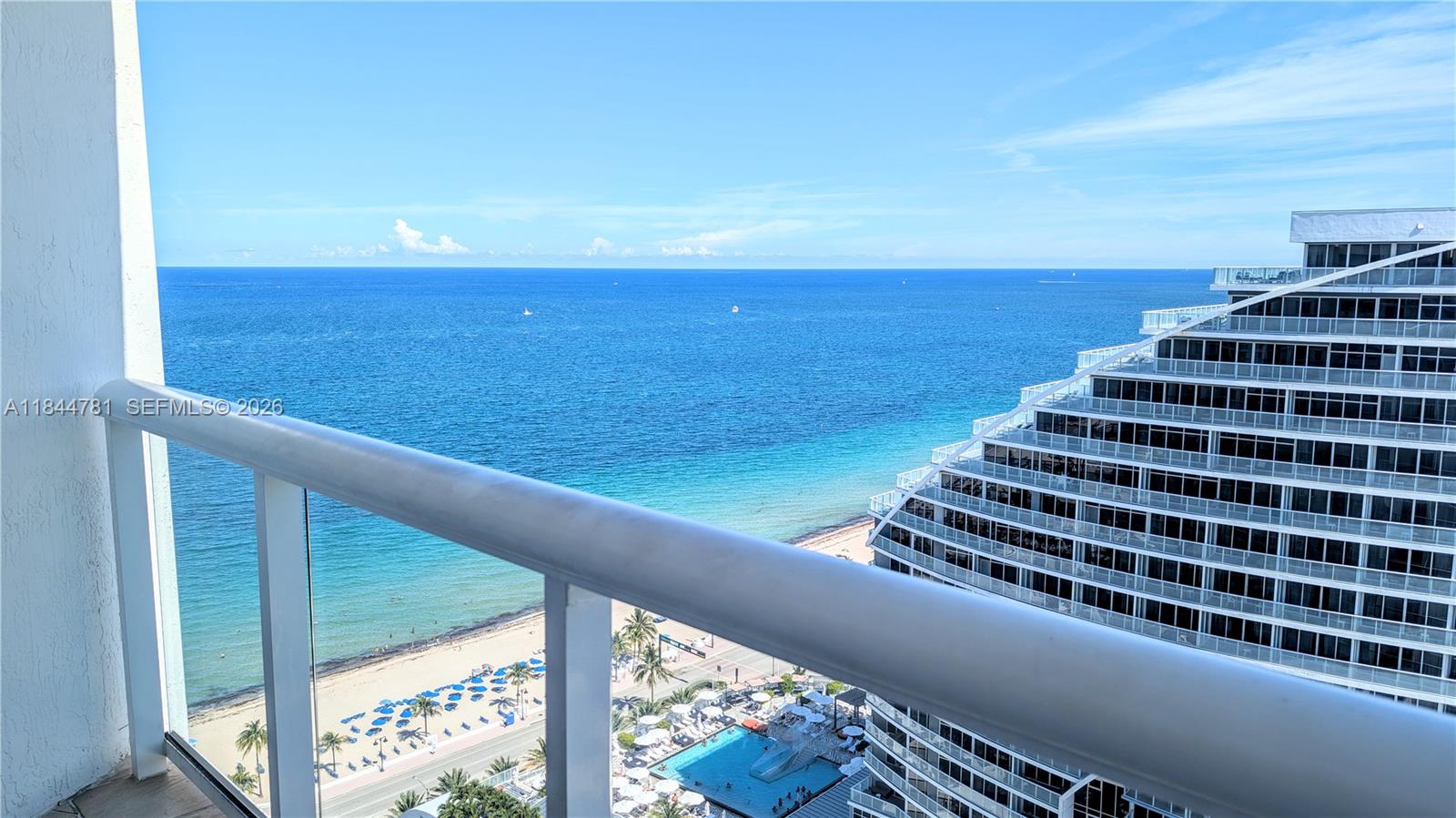Condo for Sale in Fort Lauderdale, FL