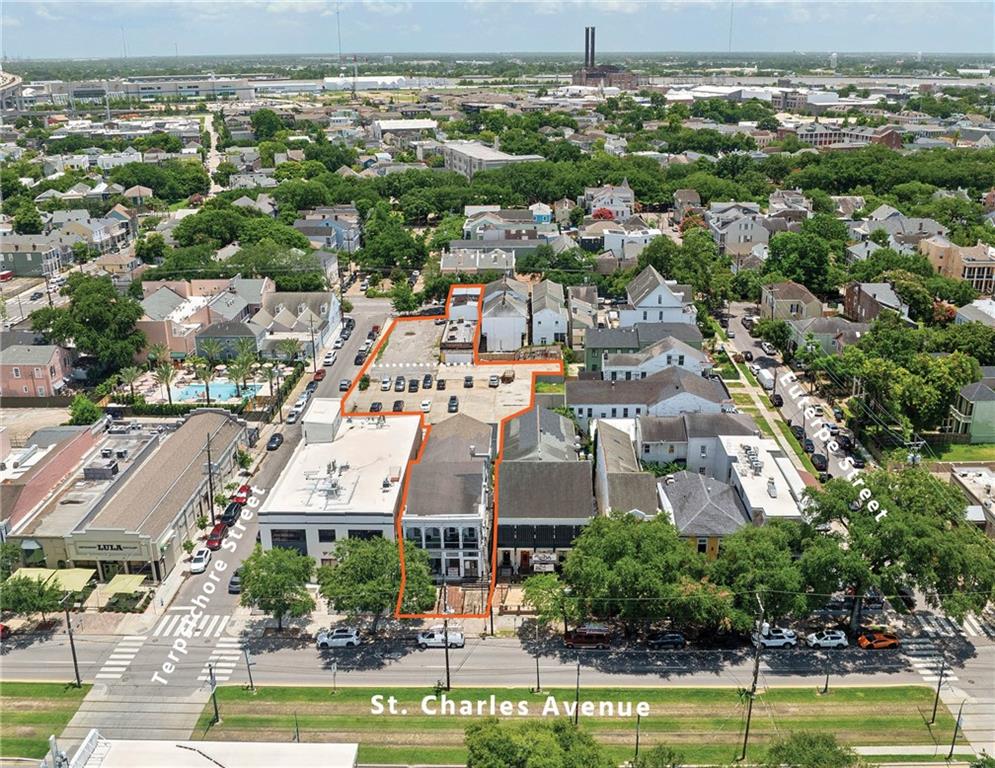 Photo of 1608 ST CHARLES Avenue, New Orleans, LA 70130