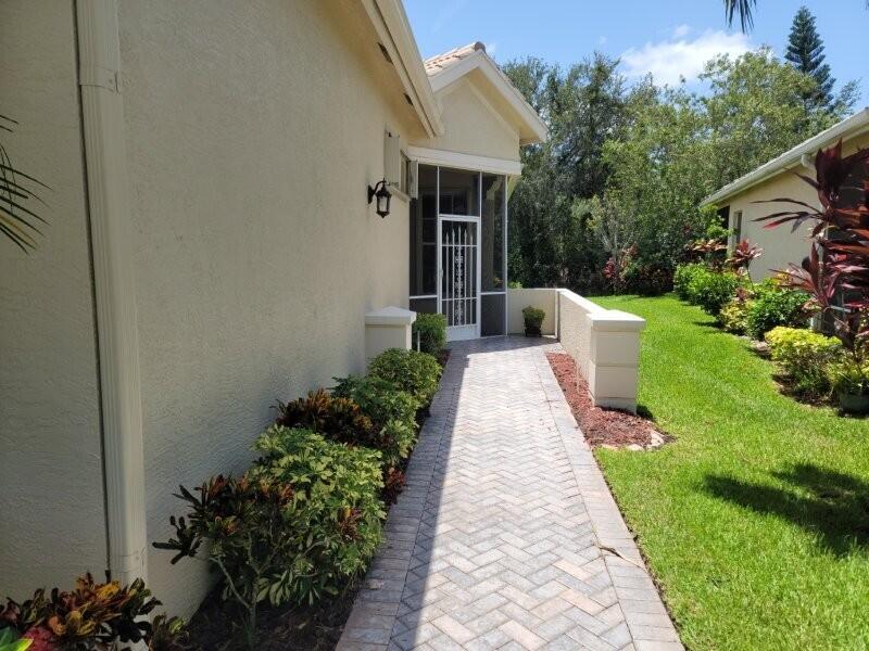 Homes for sale in Port St Lucie, FL | 798 Sw Munjack Circle, Port St Lucie, FL 34986 | MLS# R11109553