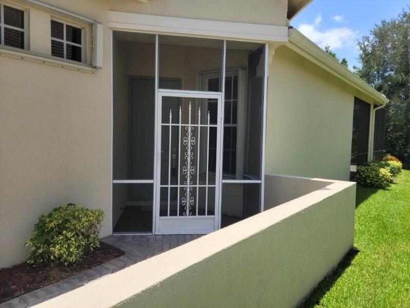 Homes for sale in Port St Lucie, FL | 798 Sw Munjack Circle, Port St Lucie, FL 34986 | MLS# R11109553