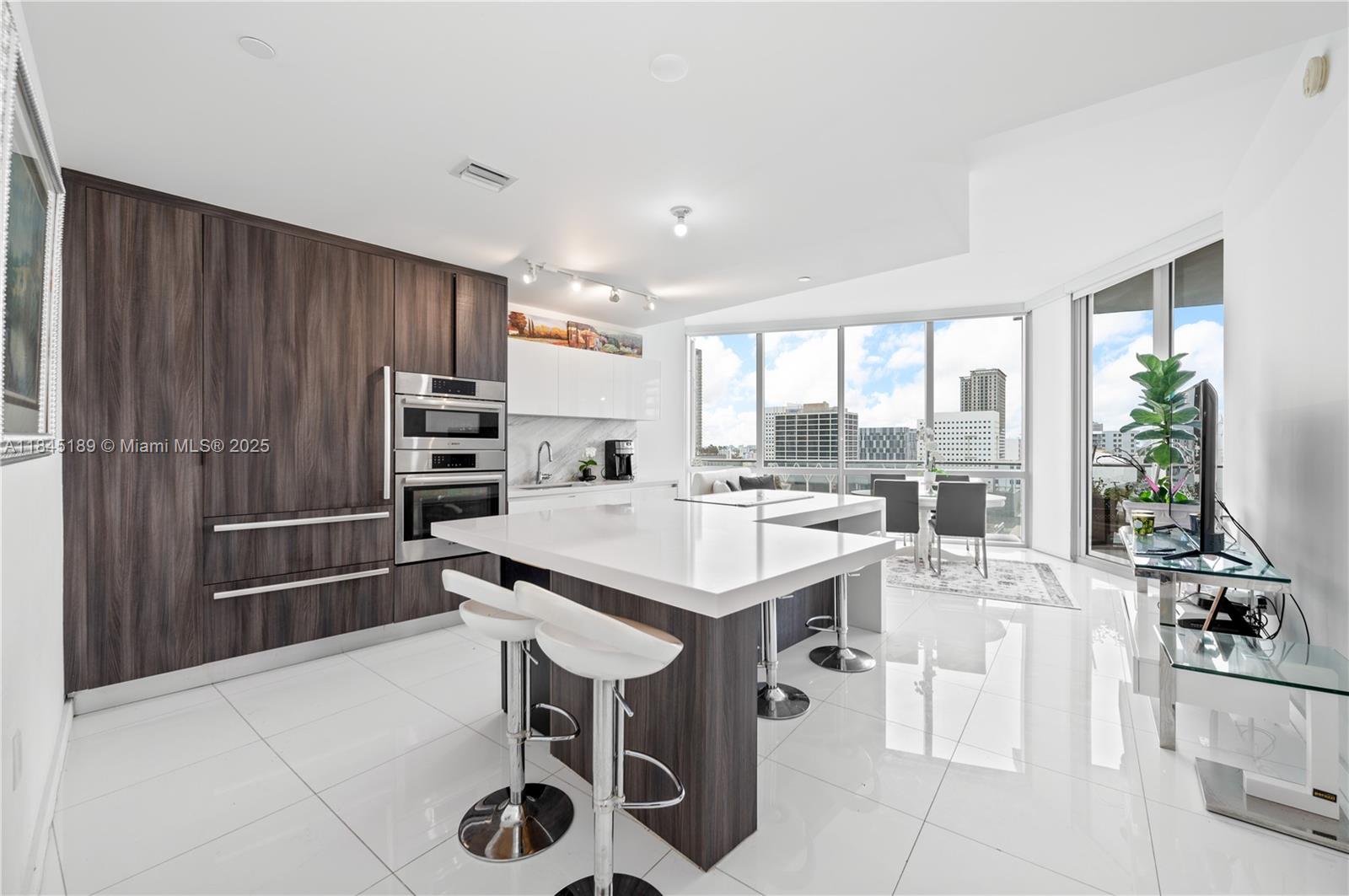 Apartamento en Venta en Miami, FL