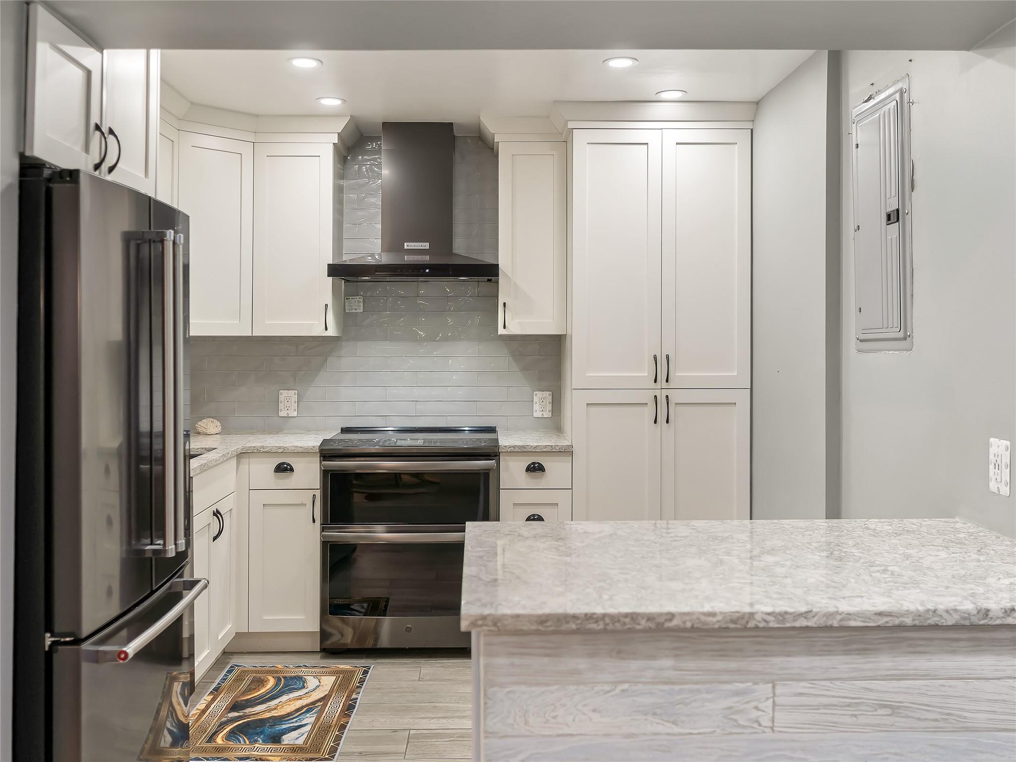 Homes for sale in Lauderdale By The Sea, FL | 2000 S Ocean Blvd #LF, Lauderdale By The Sea, FL 33062 | MLS# F10515827