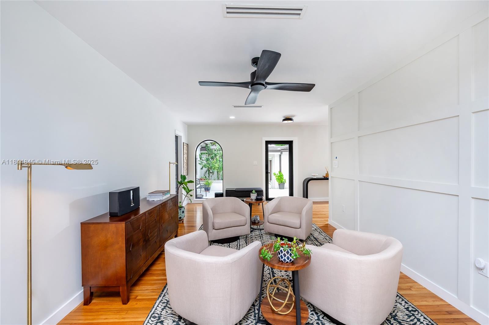 Homes for sale in Miami Springs, FL | 117 S Royal Poinciana Blvd, Miami Springs, FL 33166 | MLS# A11844845