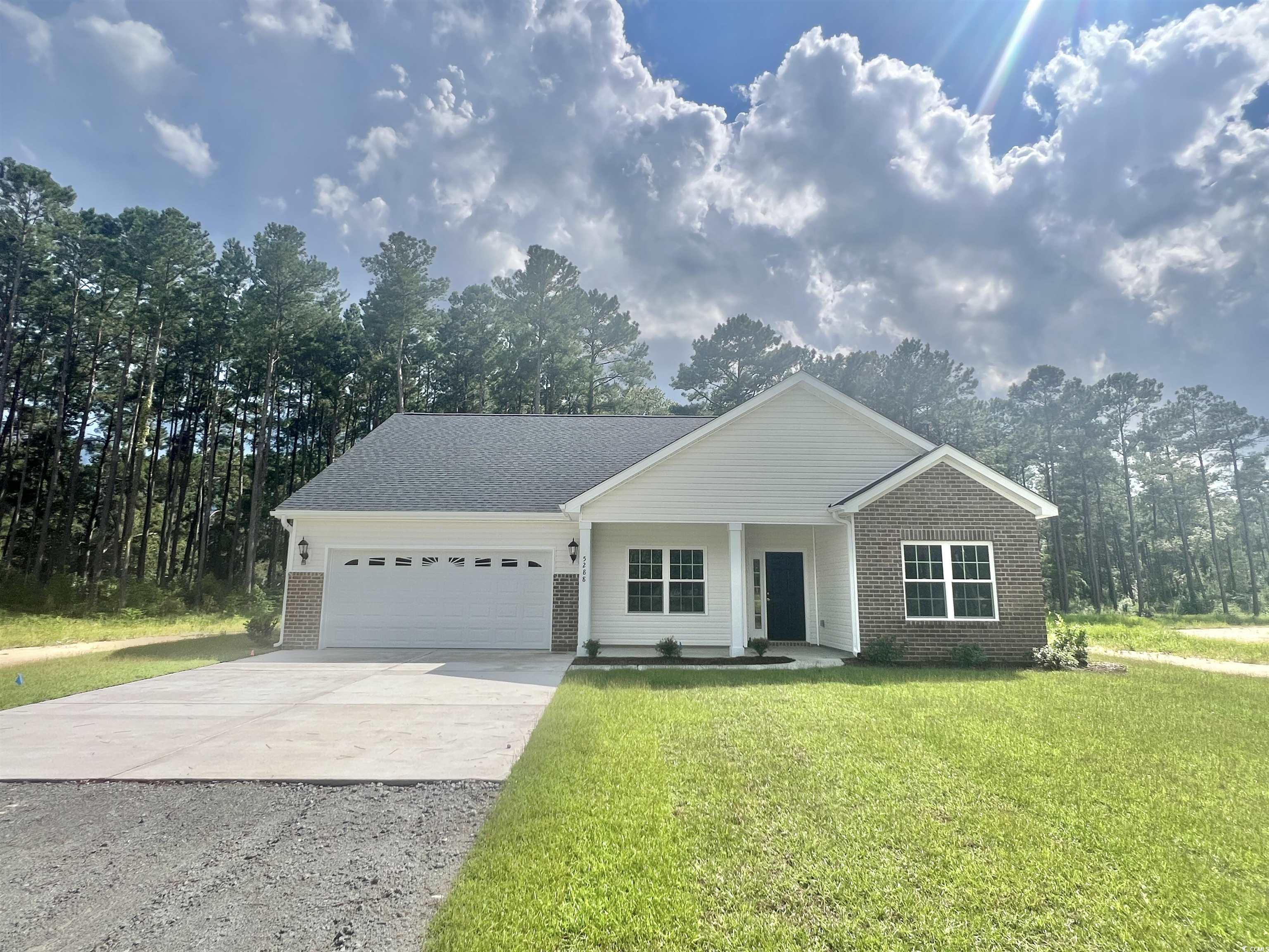 5288 Old Forest Dr. Loris, SC 29569
