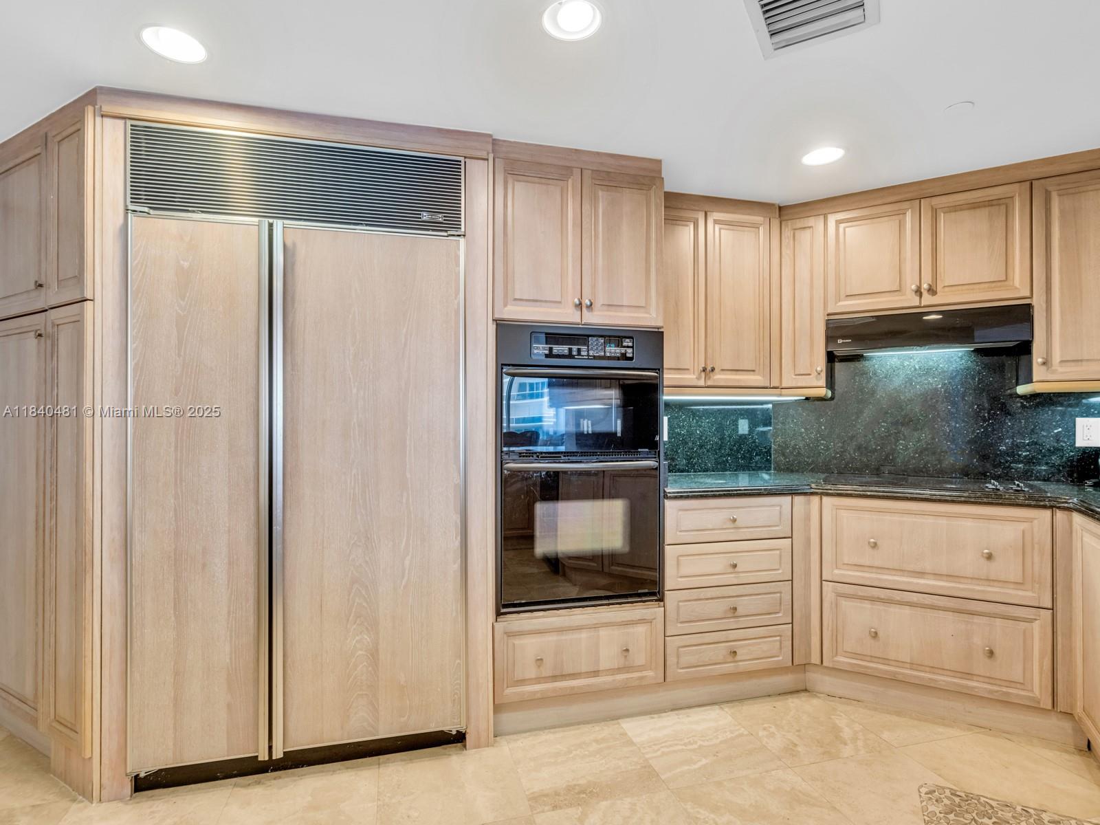 9595 Collins Ave #N1009, Bal Harbour FL 33154