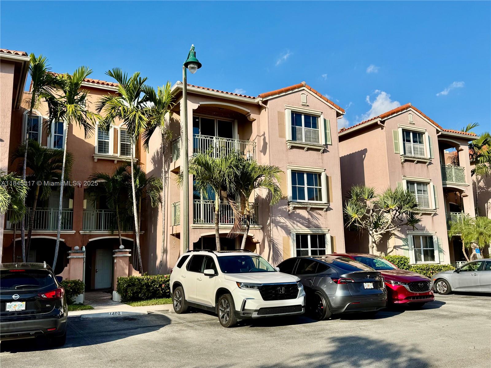 The Courts At Doral Isles