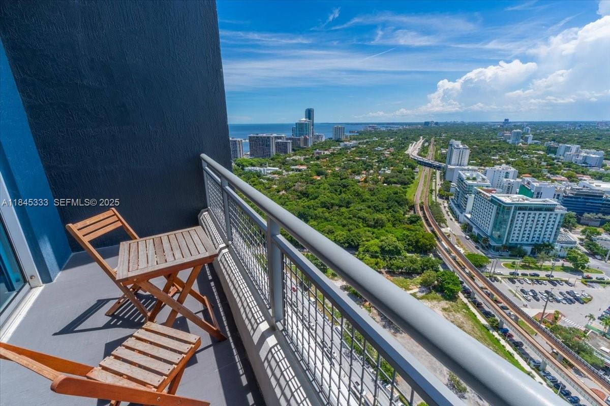 Infinity At Brickell Cond