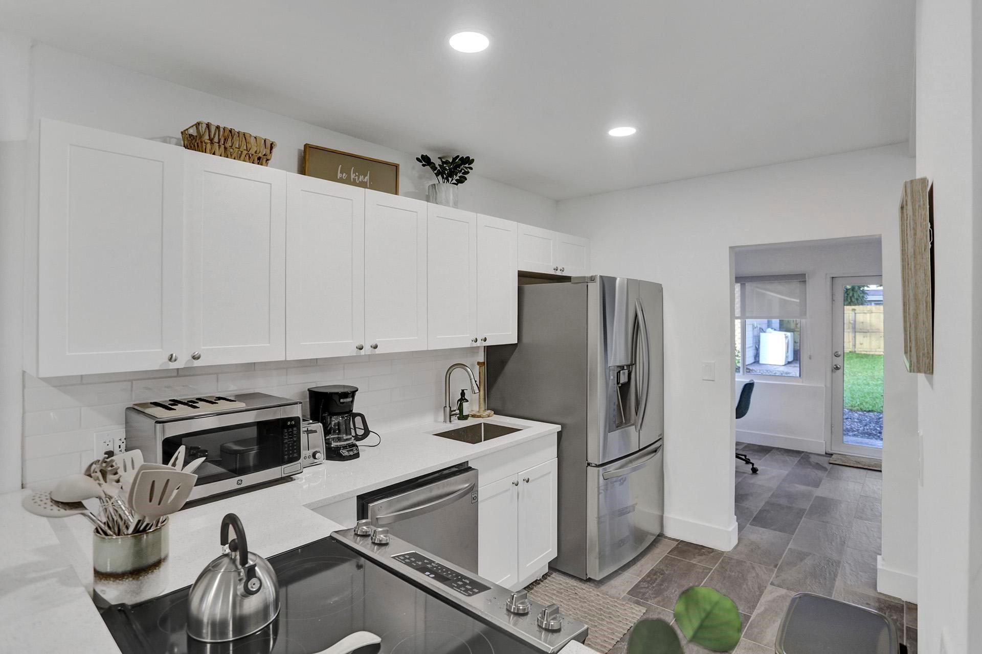 Homes for sale in Fort Lauderdale, FL | 1121 Sw 15Th Ave, Fort Lauderdale, FL 33312 | MLS# F10516094