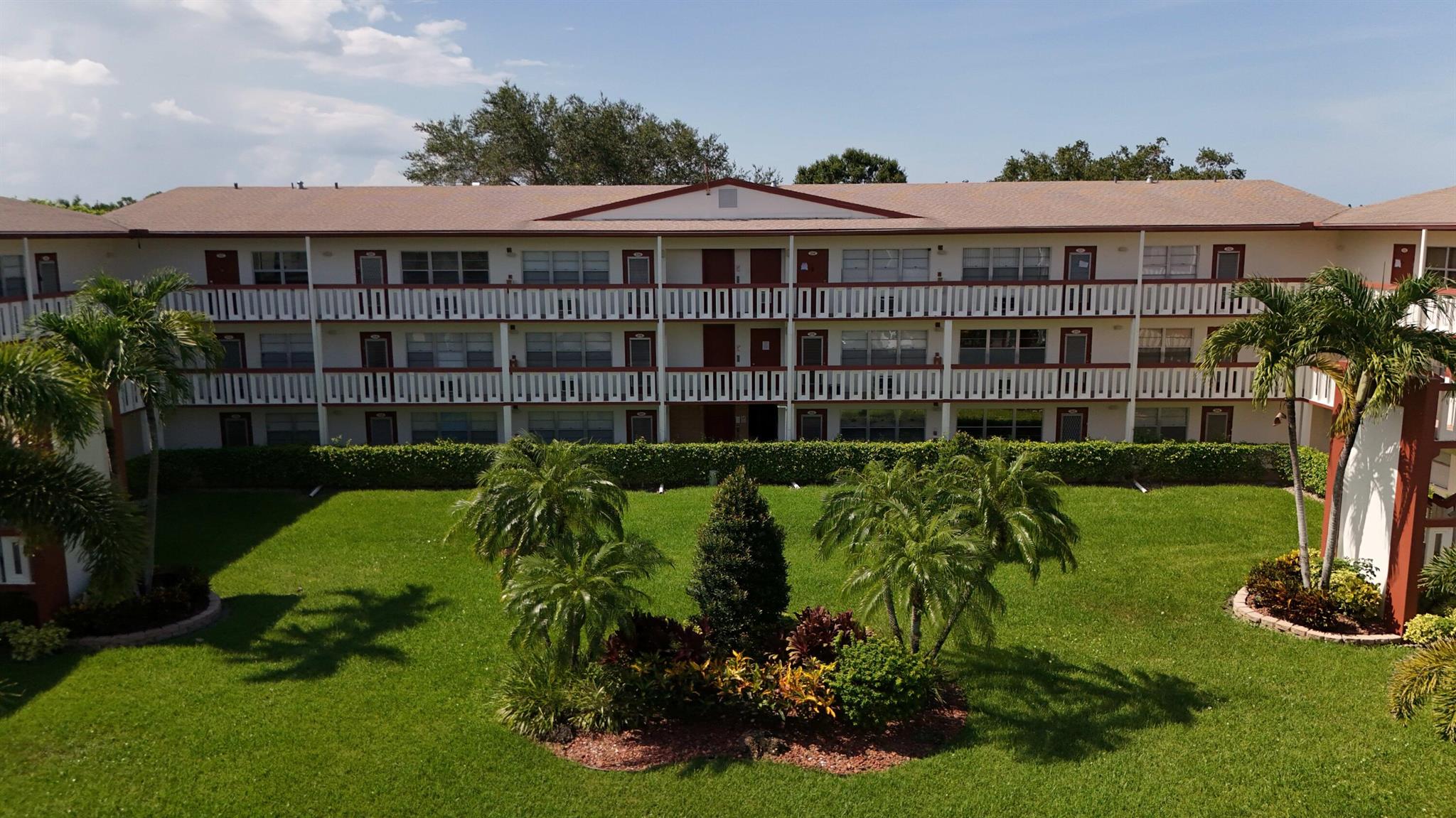 Homes for sale in Boca Raton, FL | 328 Brighton #H, Boca Raton, FL 33434 | MLS# R11109639