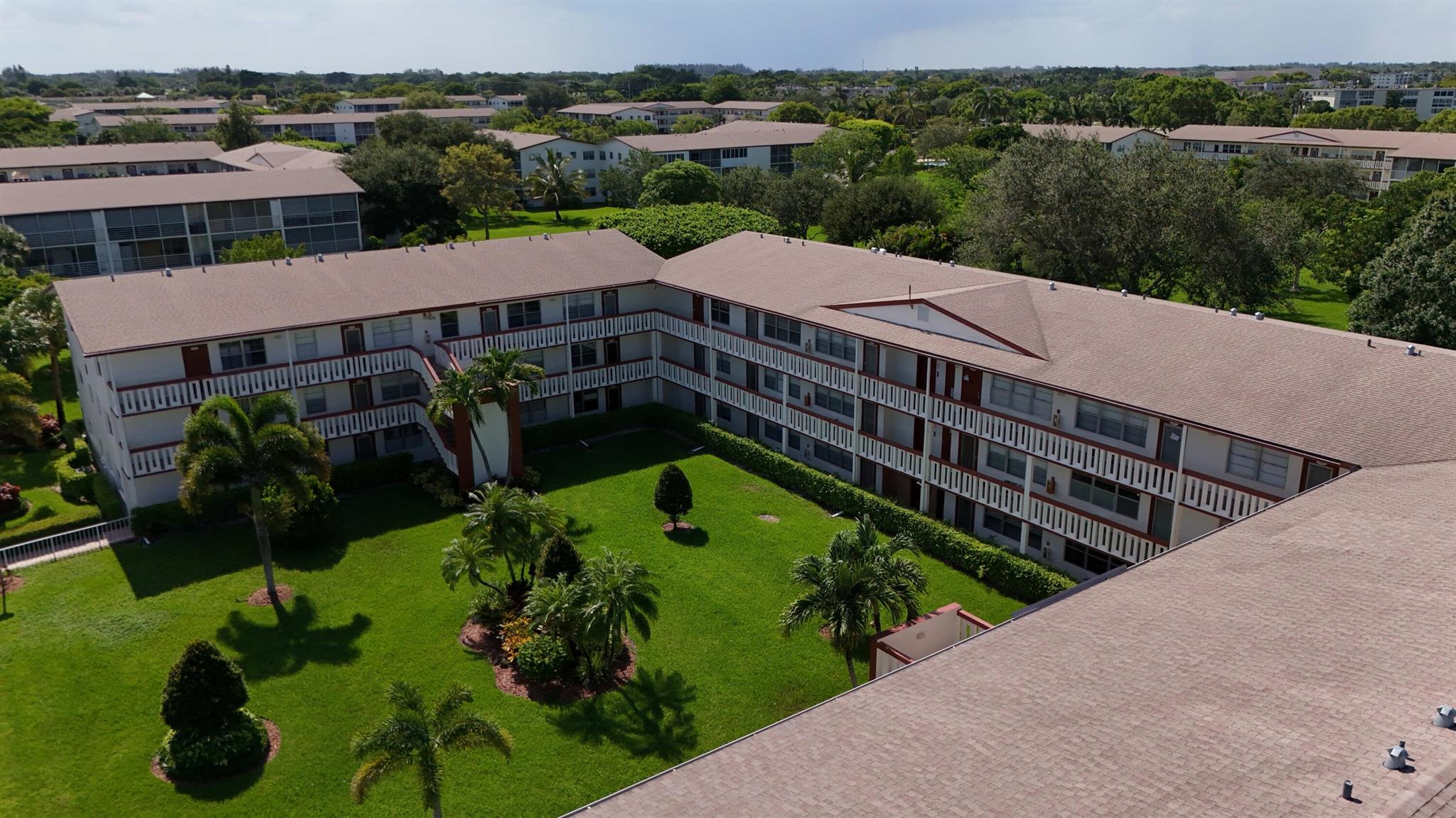 Homes for sale in Boca Raton, FL | 328 Brighton #H, Boca Raton, FL 33434 | MLS# R11109639