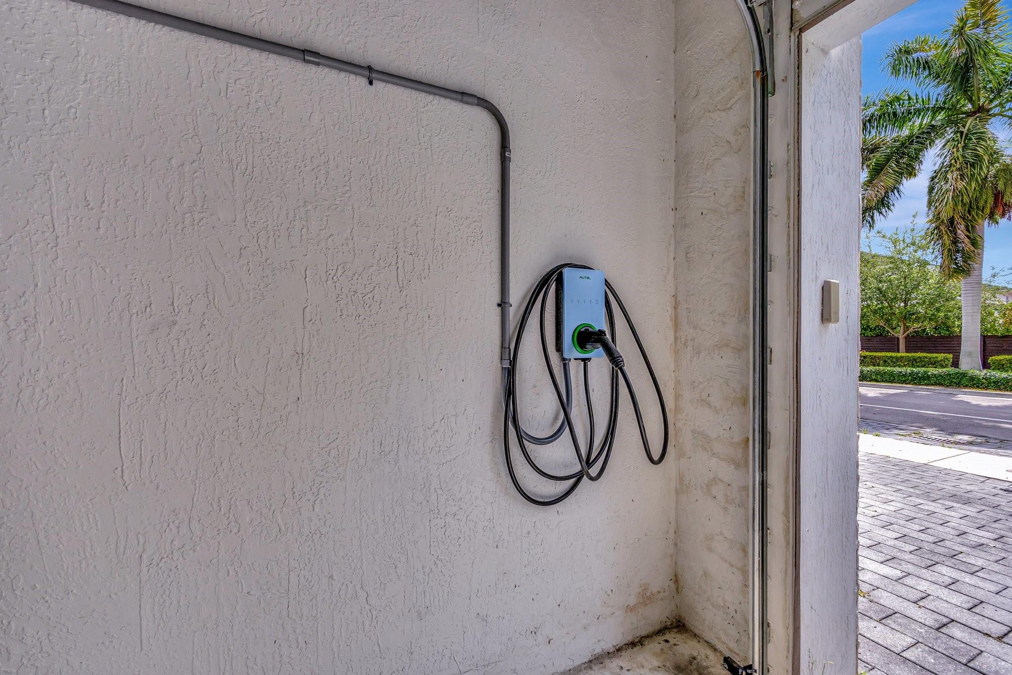 Homes for sale in Miami, FL | 17624 Sw 149th Pl, Miami, FL 33187 | MLS# F10516601