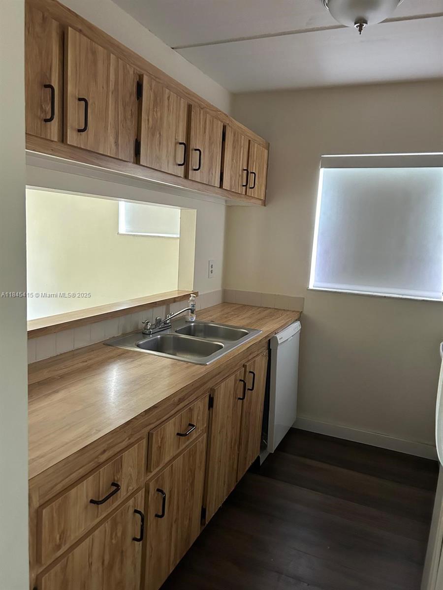 Shaker Woods Village