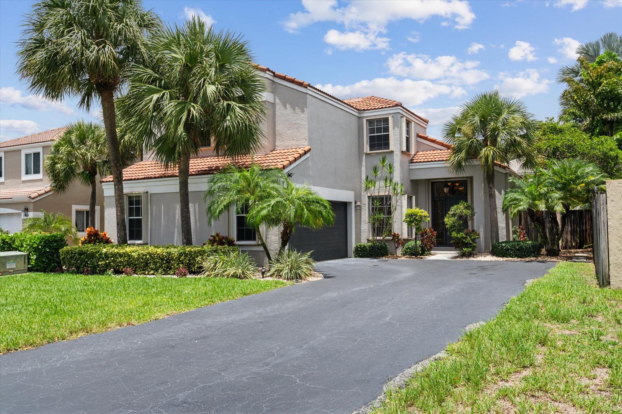 Homes for sale in Parkland, FL | 6365 Nw 77th Pl, Parkland, FL 33067 | MLS# F10516639