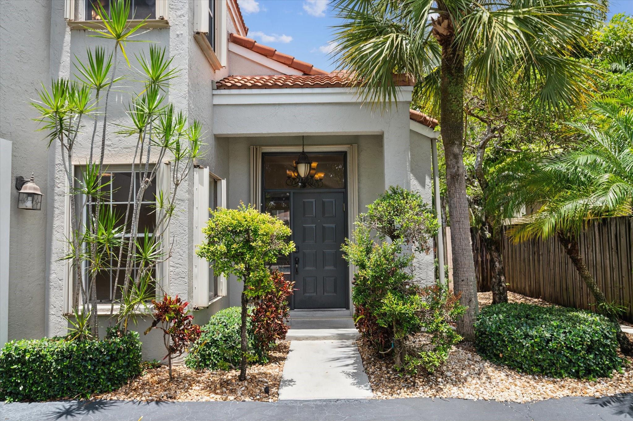 Homes for sale in Parkland, FL | 6365 Nw 77th Pl, Parkland, FL 33067 | MLS# F10516639