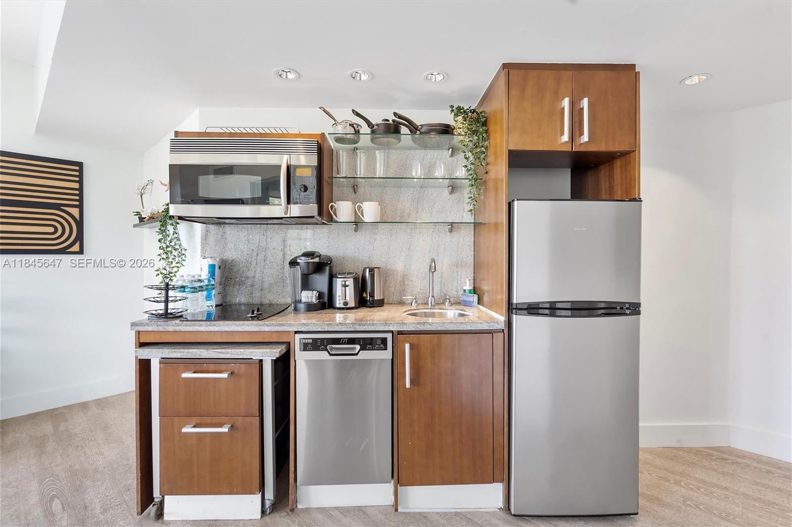 Homes for sale in Miami Beach, FL | 1060 Ocean Dr #D303, Miami Beach, FL 33139 | MLS# A11845647