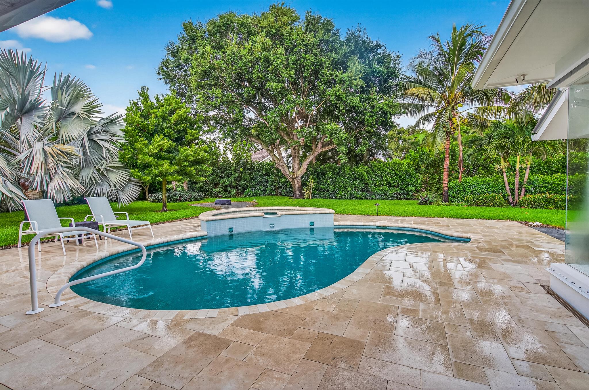 Homes for sale in Vero Beach, FL | 2160 Sanford Court, Vero Beach, FL 32963 | MLS# R11109767