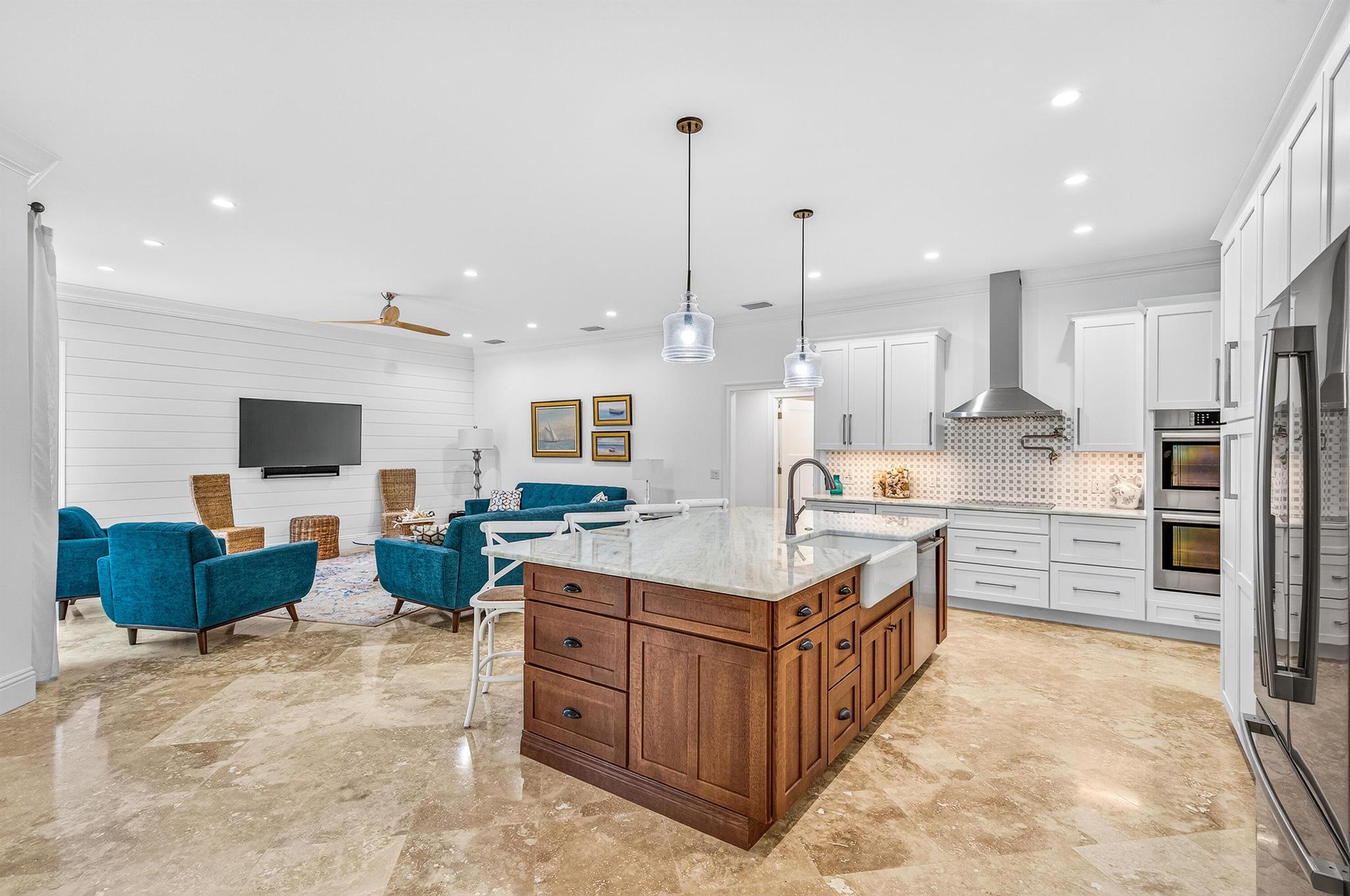 Homes for sale in Vero Beach, FL | 2160 Sanford Court, Vero Beach, FL 32963 | MLS# R11109767