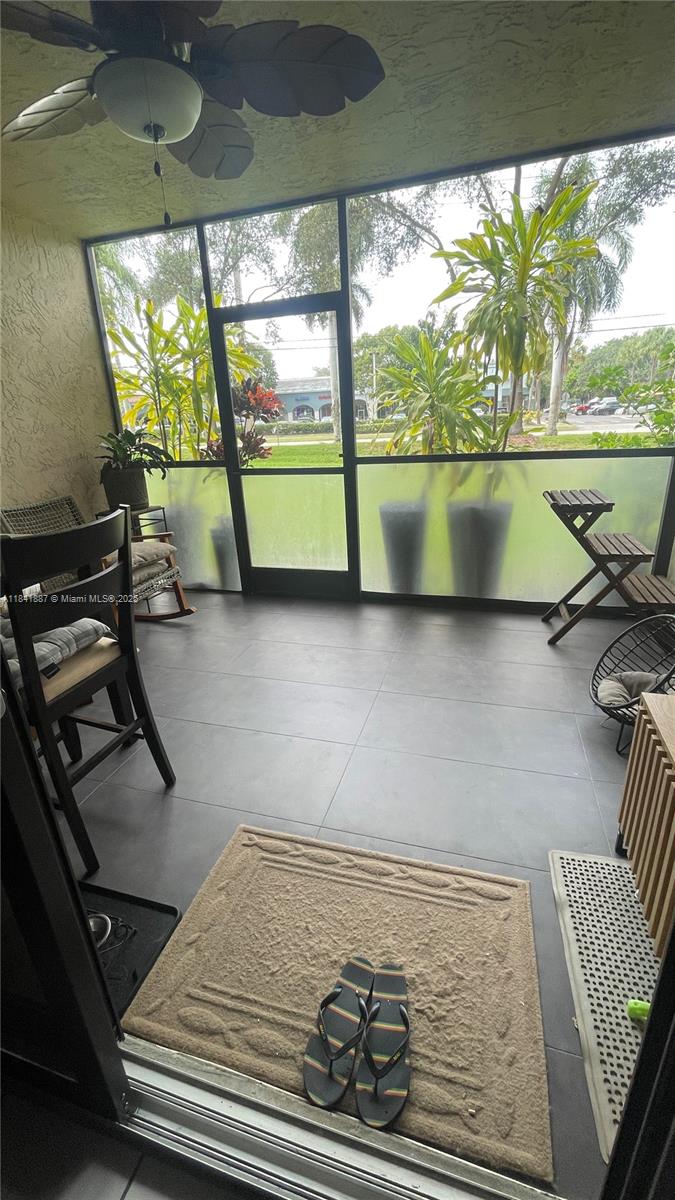 Royal Palm At Plantation