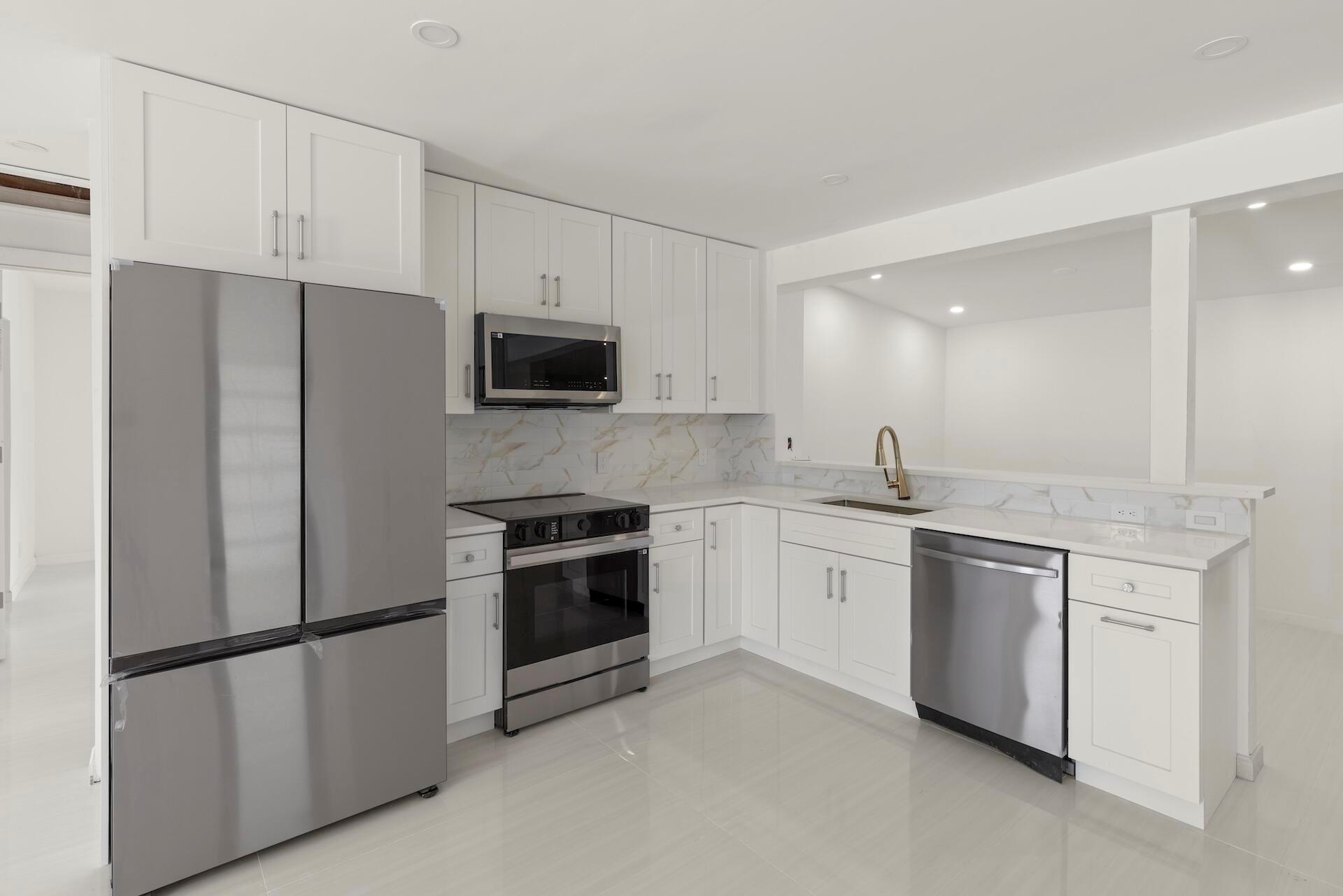 Homes for sale in Fort Lauderdale, FL | 1339 Ne 15Th Avenue, Fort Lauderdale, FL 33304 | MLS# R11109921