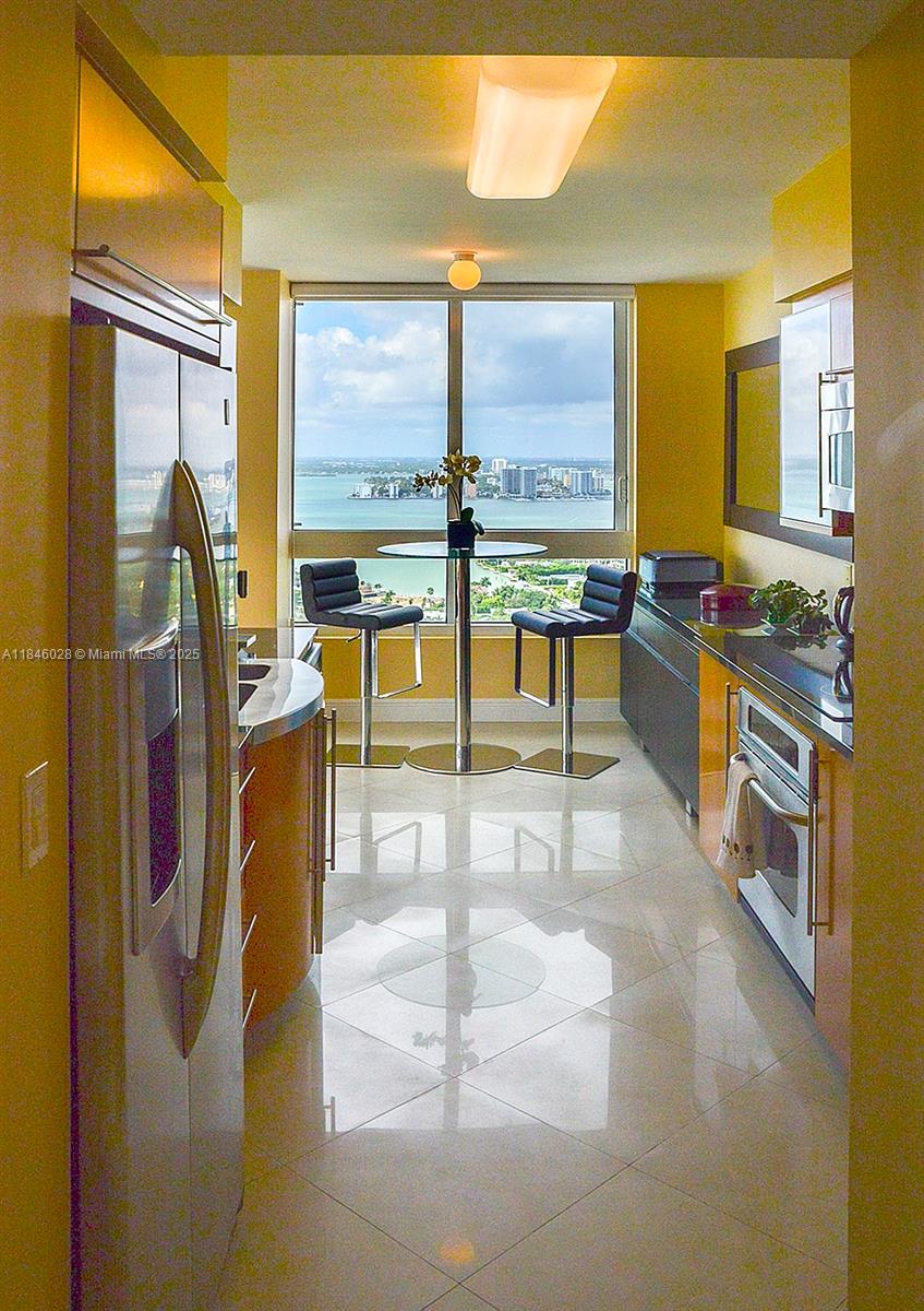 Apartamento para Alugar em Miami Beach, FL